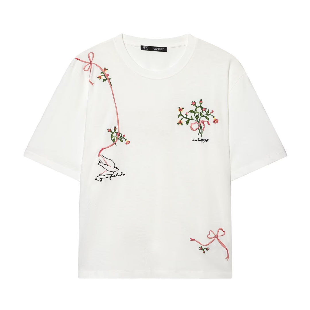 Damen T-Shirt mit feiner Stickerei und einzigartigen Drucken EB
