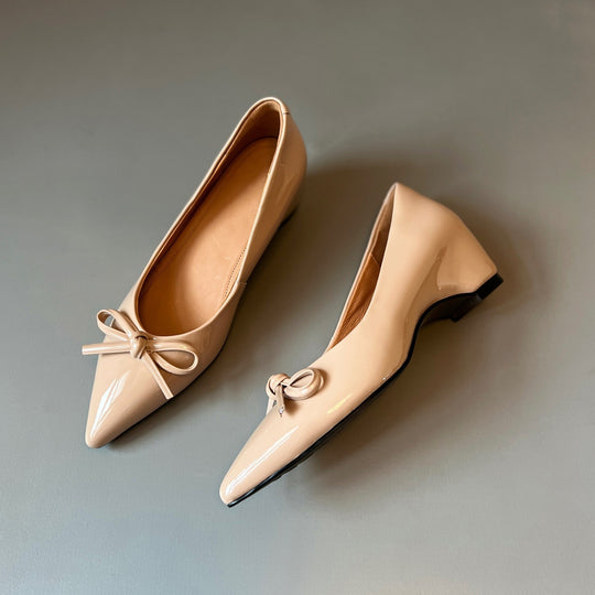 Damen elegante spitze Pumps mit Schleifenakzent EB