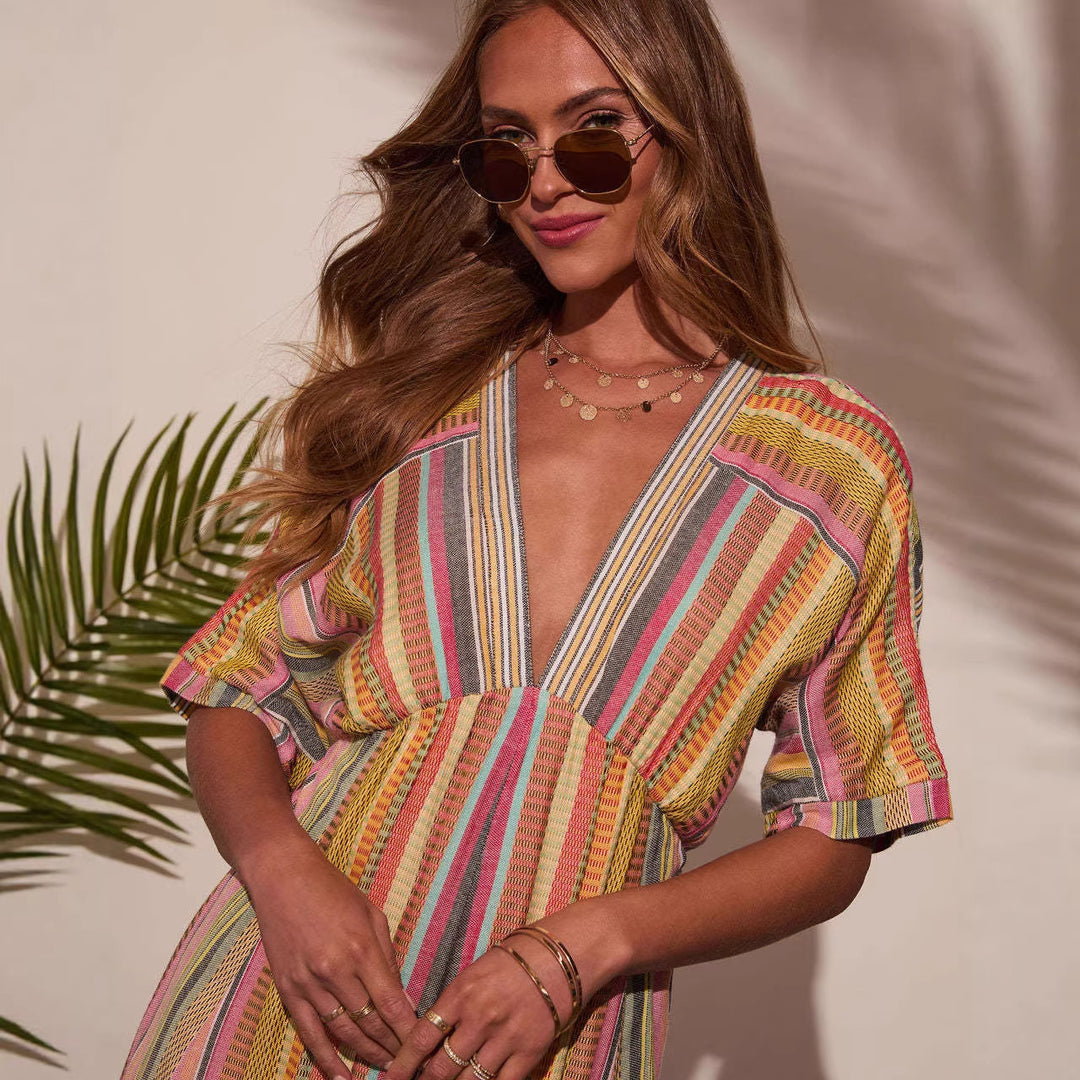 Damen Maxikleid mit tiefem V-Ausschnitt und schwingendem Rock EB