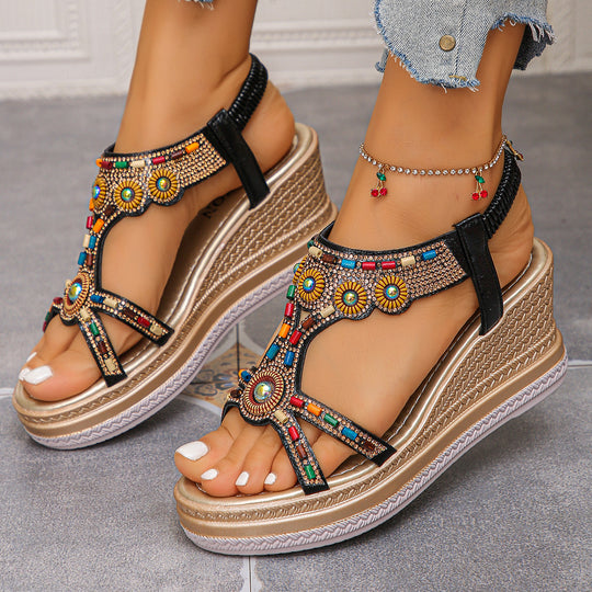 Damen Komfortable Wedge-Sandalen mit Dekorativem Schmuck EB