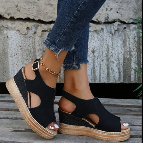 Damen Wedge-Sandalen mit offener Ferse und geschmackvollem Riemendesign EB