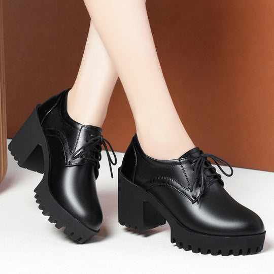 Damen Komfortable Schnürschuhe mit markantem Blockabsatz und rutschfester Sohle EB