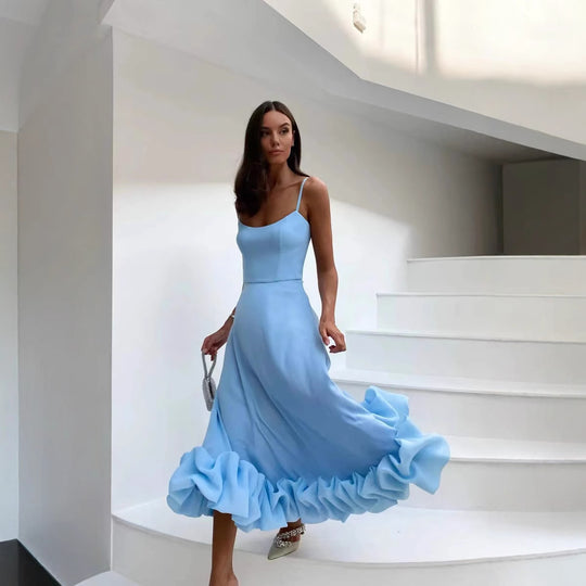 Damen Midi-Kleid mit zarten Spaghetti-Trägern und voluminösem Rüschensaum EB
