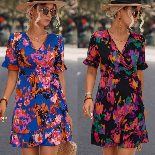 Damen Wickelkleid mit floralen Akzenten und elegantem Taillengurt EB