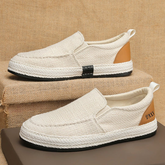 Damen Lässige Slip-On Sneakers mit strapazierfähigem Obermaterial und rutschfester Sohle EB
