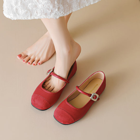 Damen Ballerinas mit modischer Schnallenapplikation und glänzendem Obermaterial EB