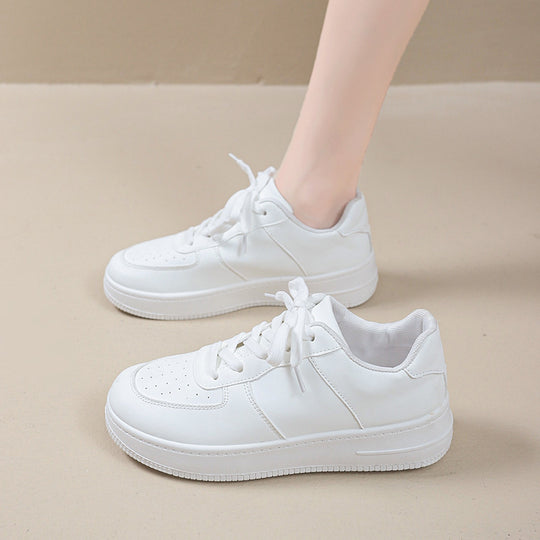 Damen Sportliche Sneakers mit dämpfender Sohle und robustem Obermaterial EB