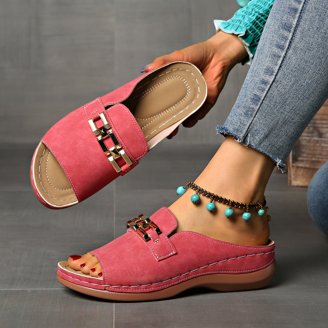 Damen offene Clogs mit dekorativem Metallakzent EB