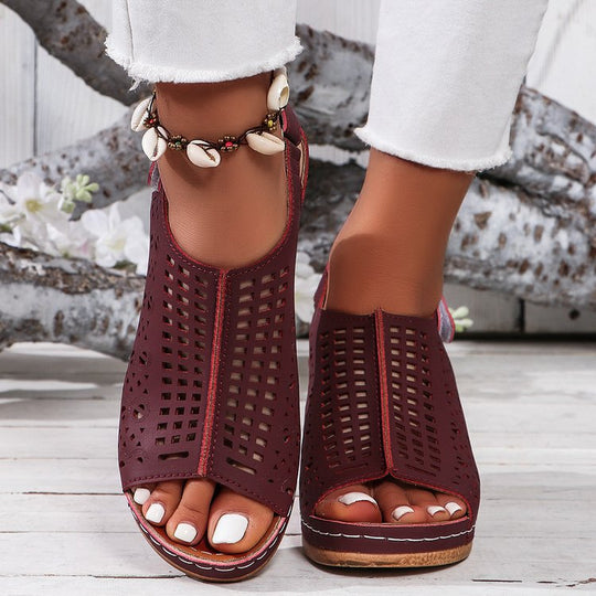 Damen Wedge-Sandalen mit luftiger Perforation und anatomischem Fußbett EB