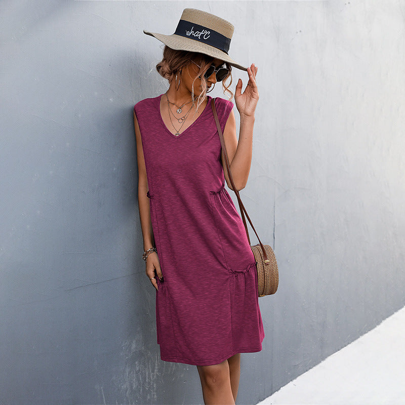 Damen Freizeitdress mit lockerem V-Ausschnitt und Rüschenkanten EB