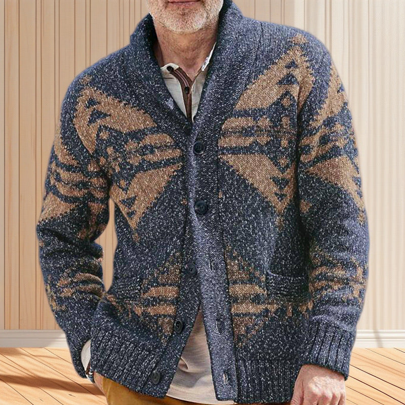 Herren Strickjacke mit kunstvollem Muster und praktischen Taschen EB