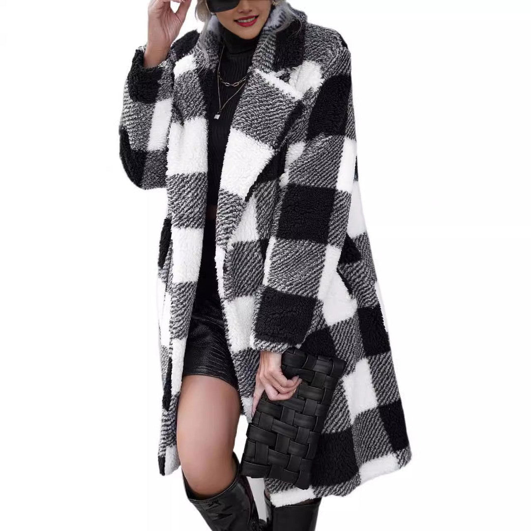EB | Langer Mantel - Oversized Fit - Sherpa Textur - Karomuster - Reverskragen