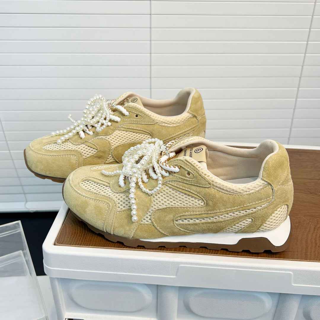 Damen Komfortable Sneakers mit innovativer Mesh-Oberfläche und dekorativen Perlenapplikationen EB
