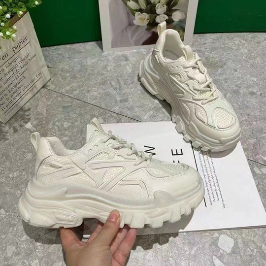 Damen Sportliche Sneakers mit atmungsaktivem Mesh-Obermaterial und rutschfester Sohle EB