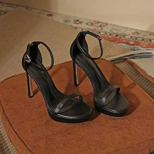 Damen Elegante und stilvolle High Heels EB