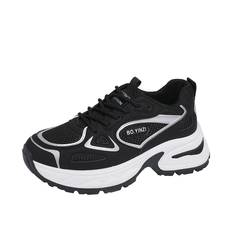 Damen Sportliche Sneakers mit atmungsaktivem Mesh-Obermaterial und stoßdämpfender Sohle EB