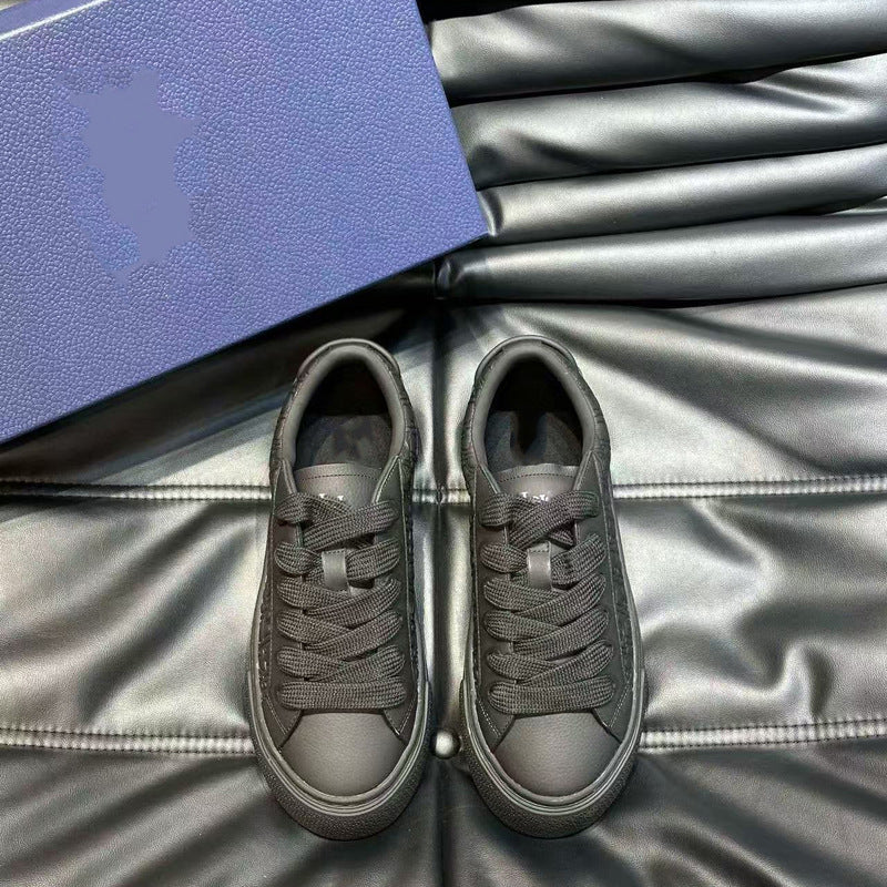 Damen Sportliche Sneakers mit hohem Tragekomfort und atmungsaktiver Struktur EB