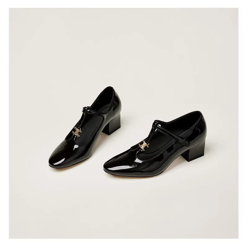 Damen elegante Pumps mit modischem T-Riemen und glänzender Oberfläche EB