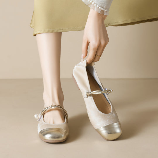 Damen Ballerinas mit elegantem Riemen und modischem Perlenschmuck EB