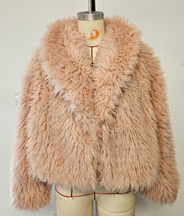 Damen Kunstpelzjacke im modischen Oversized-Schnitt EB