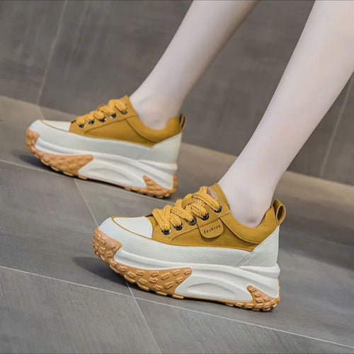 Damen Sportliche Sneaker mit rutschfester Sohle und verstärktem Komfort EB