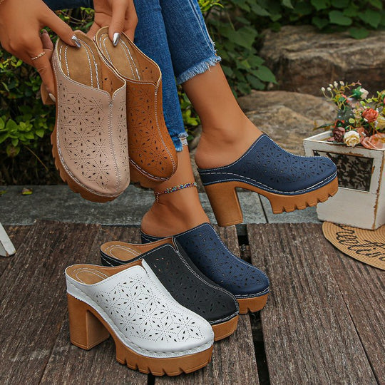 Damen Offene Clogs mit floralem Cut-Out Design und klobigem Absatz EB