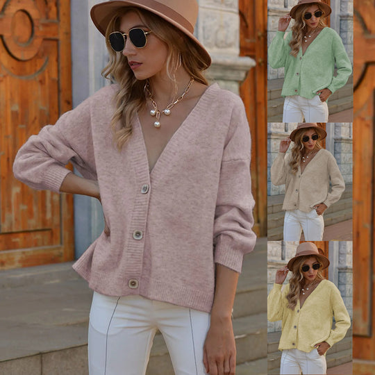 Damen Grobstrickcardigan mit lässigem V-Ausschnitt und dekorativen Knopfdetails EB