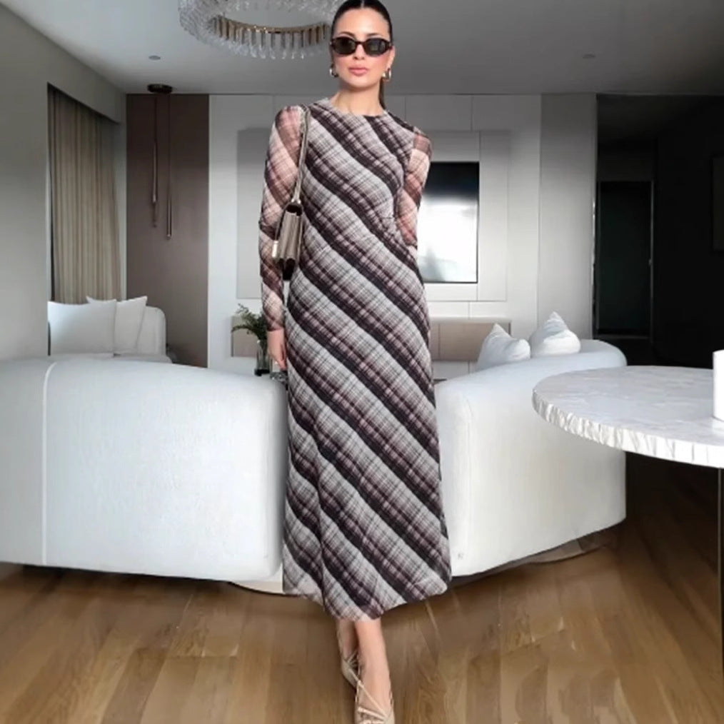 Damen Maxikleid im modernen Karomuster mit elegantem Schnitt EB