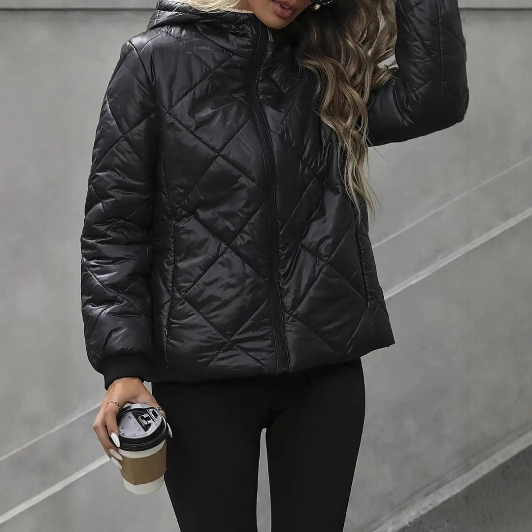 Damen Steppjacke mit Teddyfell-Innenfutter und Kapuze EB