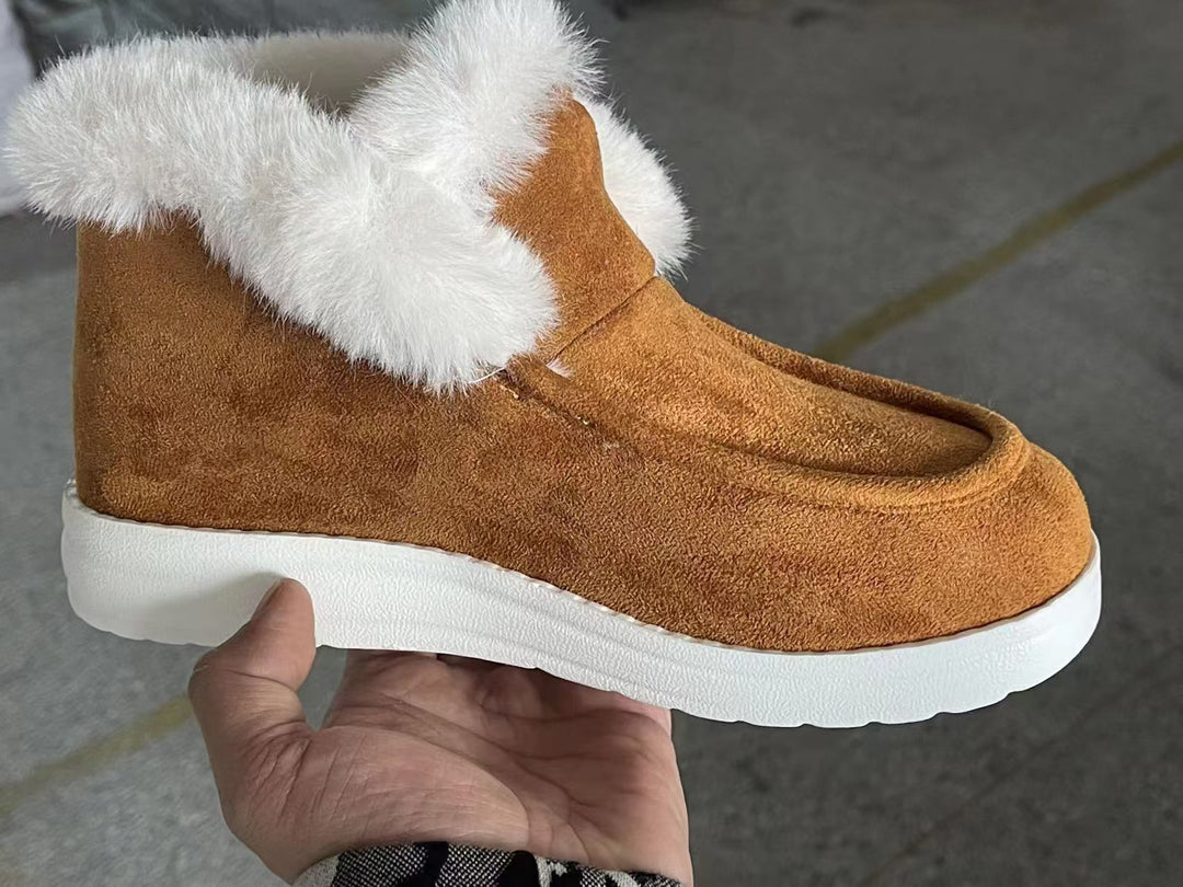 Damen Kuschel-Stiefeletten mit weichem Kunstfellkragen und rutschfester Sohle EB