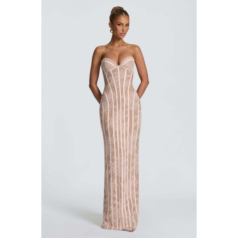 Damen Elegantes Abendkleid mit raffinierten Spitzenakzenten und corsagenähnlichem Oberteil EB