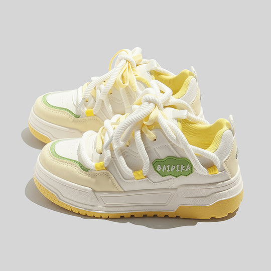 Damen Hochwertige Sneakers im Retro-Look mit bequemem Schnürsystem EB