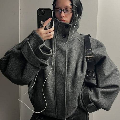 Damen Oversized Wolljacke mit modernem Schnitt und praktischen Taschen EB