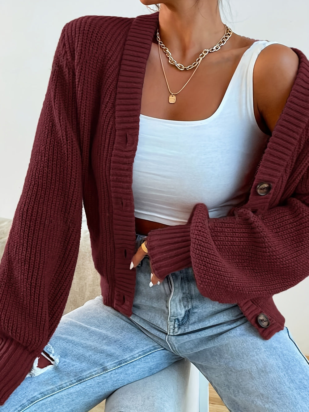 Damen bequeme Strickjacke mit schickem V-Ausschnitt EB
