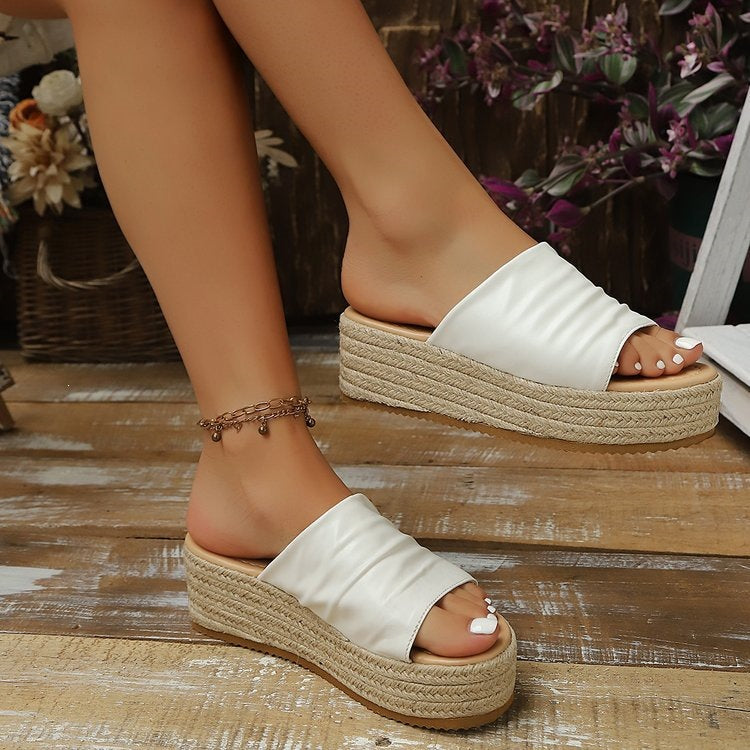 Damen Plateau-Pantoletten mit elegantem Riemen EB