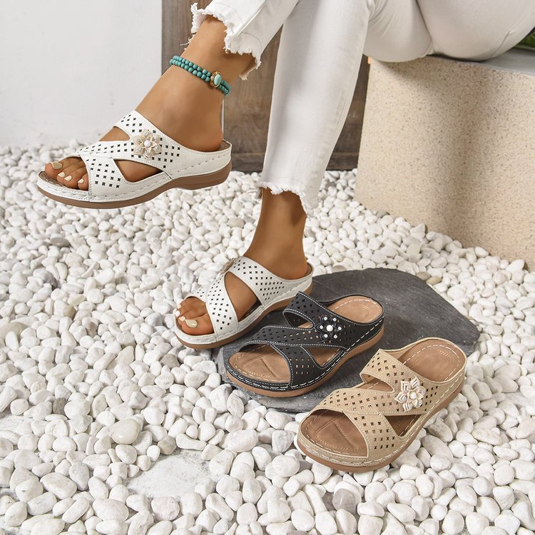 Damen modische Sandalen mit dekorativen Perlen und atmungsaktivem Obermaterial EB
