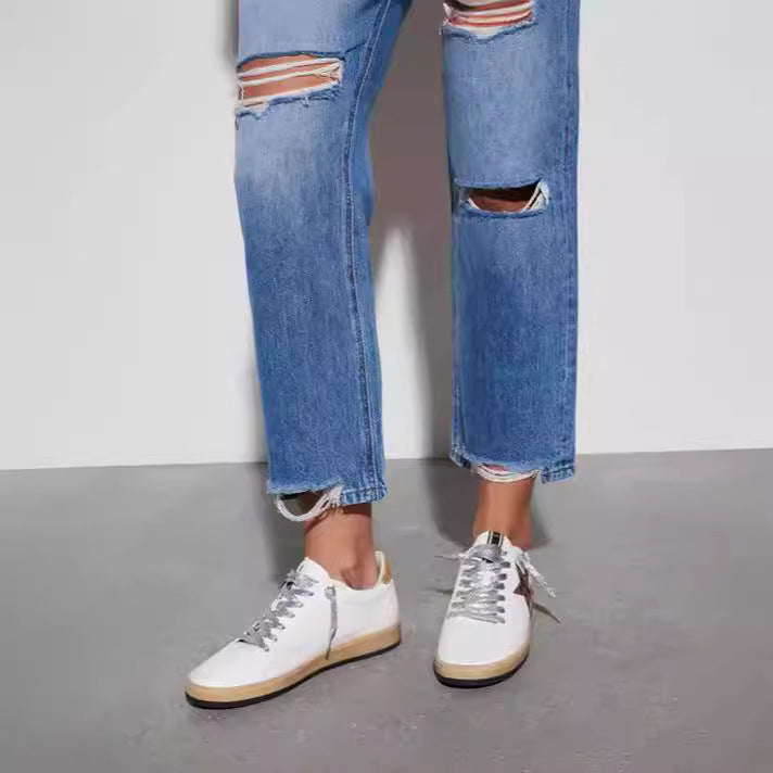Damen Destroyed Jeans im modischen Bootcut-Stil EB