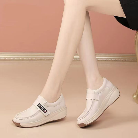 Damen Komfortable Slip-On Schuhe mit gepolsterter Sohle und modischem Design EB