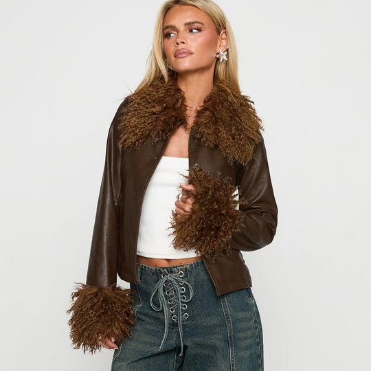 Damen nan kurze Kunstlederjacke mit voluminösem Fellkragen und Fellmanschetten EB