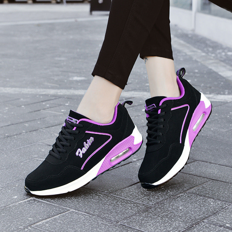 Damen Sportliche Sneakers mit atmungsaktiver Mesh-Oberfläche und dämpfendem Fußbett EB