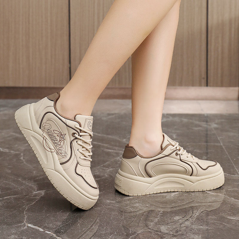 Damen Sportliche Sneakers mit herausnehmbarer Dämpfungstechnologie und hochwertiger Oberflächenstruktur EB