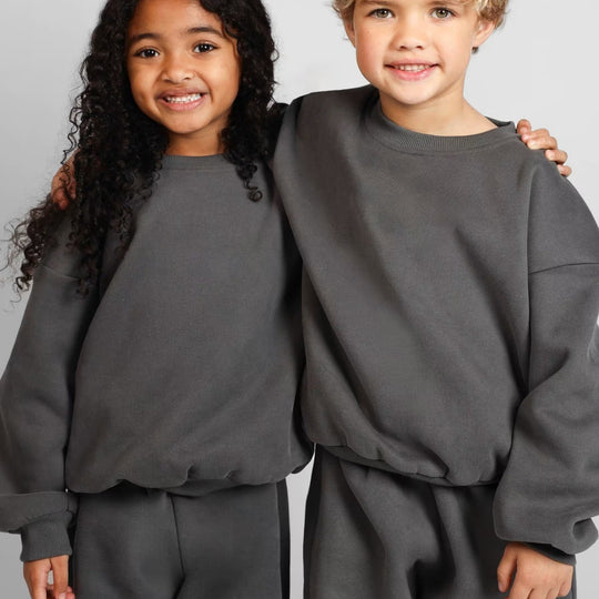Damen bequemer Sweatshirt mit überschnittenen Schultern und hohem Kragen EB
