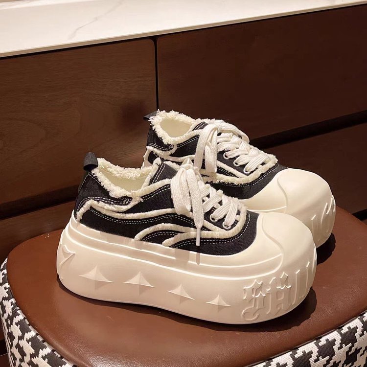 Damen Plüschige Chunky Sneakers mit dicker Sohle EB
