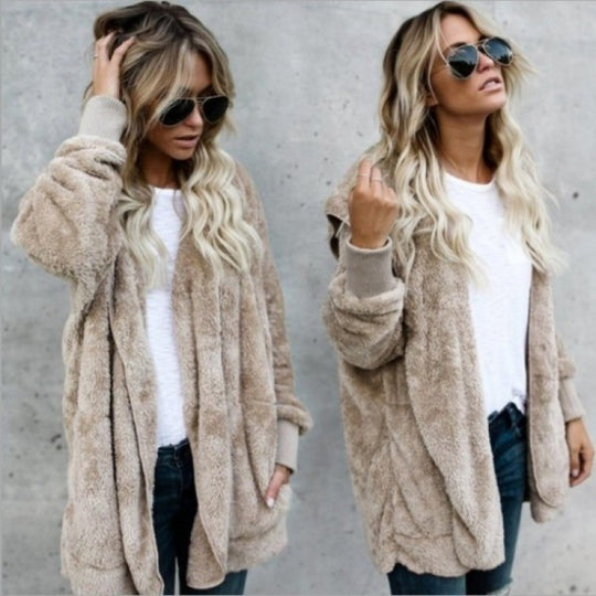 Damen Kuschelige Teddy‑Fleece‑Cardigan mit Kapuze, Oversize‑Schnitt und aufgesetzten Taschen EB
