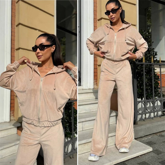 Damen Velours-Zip-Kapuzenjacke mit Marlene-Jogginghose Lounge-Set EB