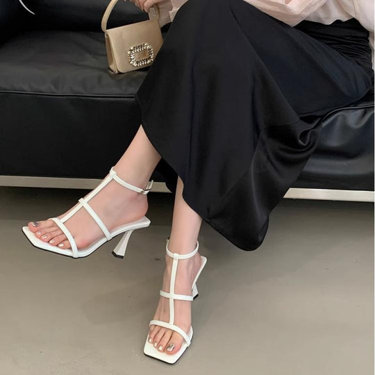 Damen elegante Sandalen mit geometrischem Design und Absatz EB