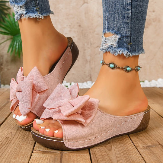 Damen Riemchen-Sandalen mit modischem Blumen-Design und komfortablem Absatz EB