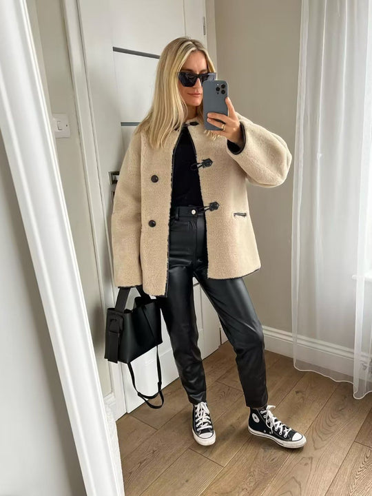 Damen Fleecejacke mit modernen Knopfdetails und seitlichen Eingrifftaschen EB