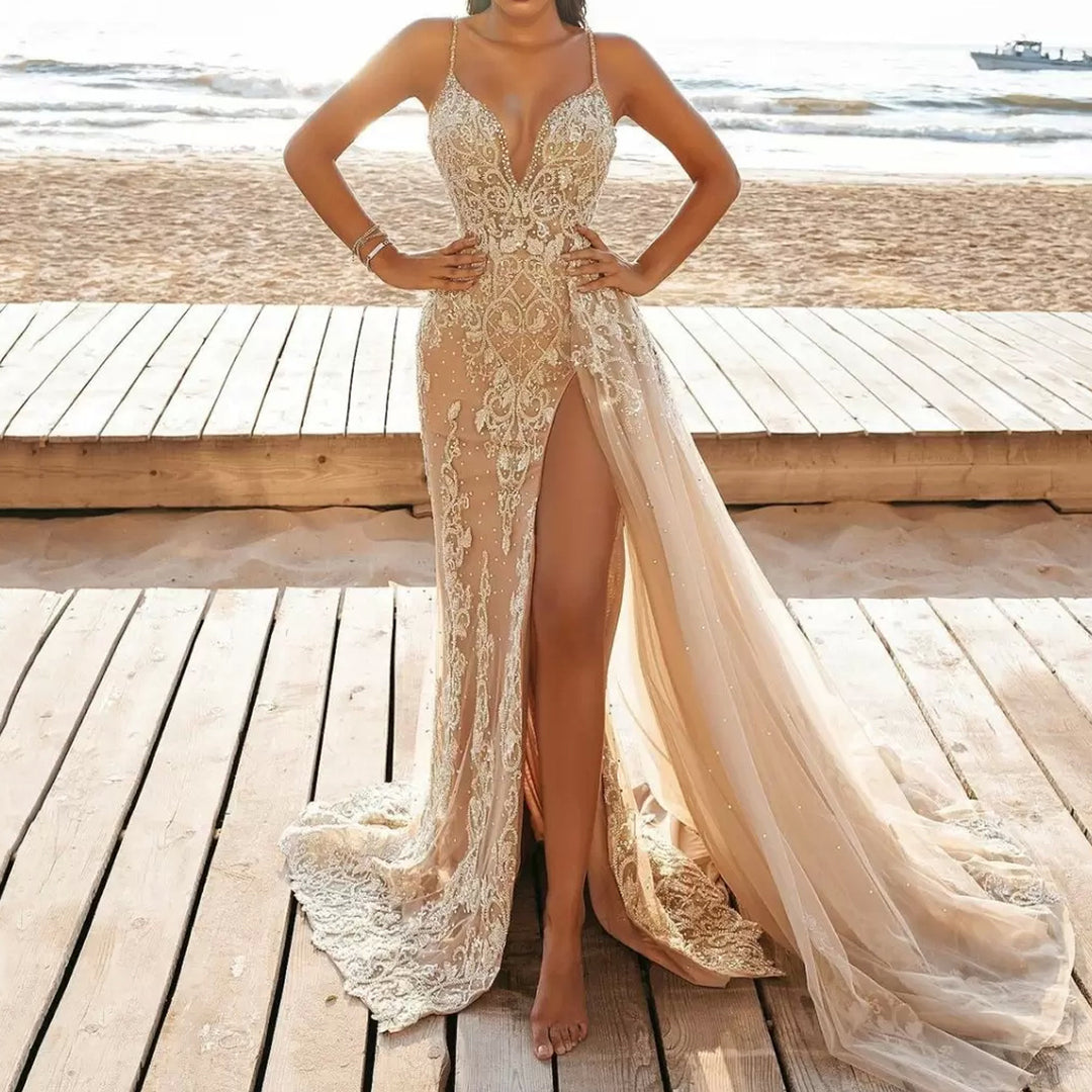 Damen Glamouröses Abendkleid mit tiefem V-Ausschnitt und funkelnden Verzierungen EB