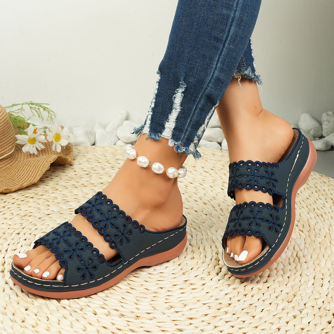 Damen bequeme Clogs mit dekorativen Blütenschneiden und ergonomischer Fußbett EB